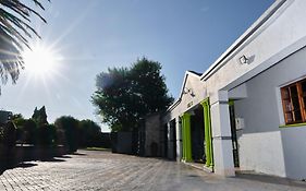 Oleratong Guest House